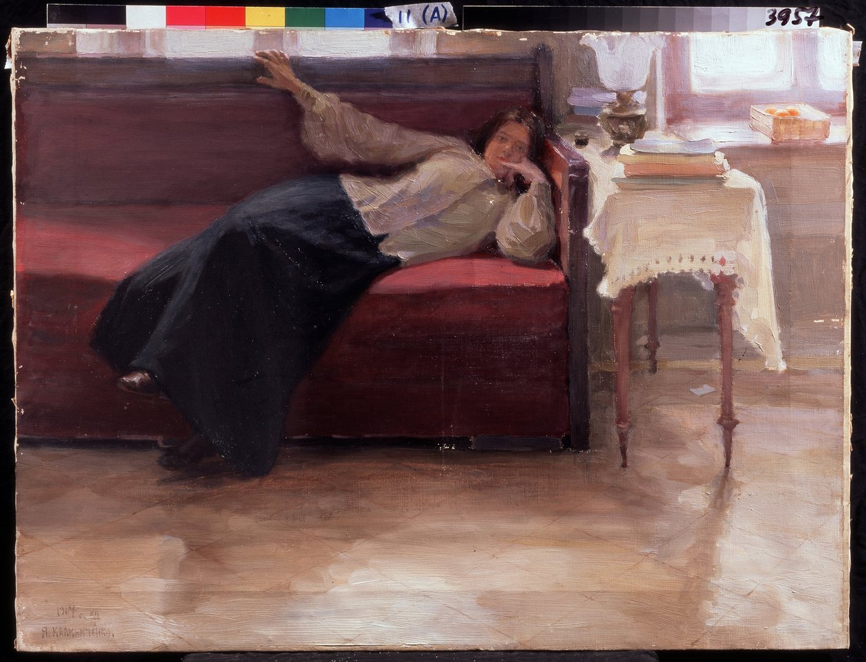 ""Dreams"" zamyślona młoda dziewczyna leżąca na kanapie. Malarstwo Jakova Kaliniczenki (1869-1938) 1904 Państwowe Regionalne Muzeum Sztuki im. I. Pozhalostina, Riasan autorstwa Jakoff Jakovlevitch Kalinitchenko