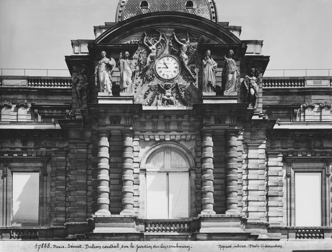 Fronton Palais du Luxembourg, 1840 (patrz także 346522) autorstwa James Pradier