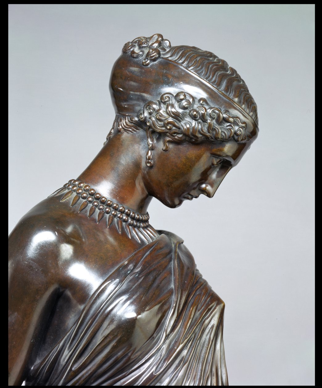 Stojąca Safona autorstwa James Pradier