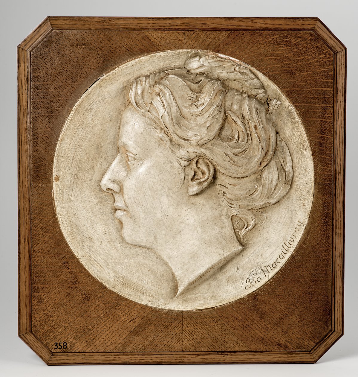 Ina Macgillivray, XX w. (tynk) autorstwa James Pittendrigh MacGillivray