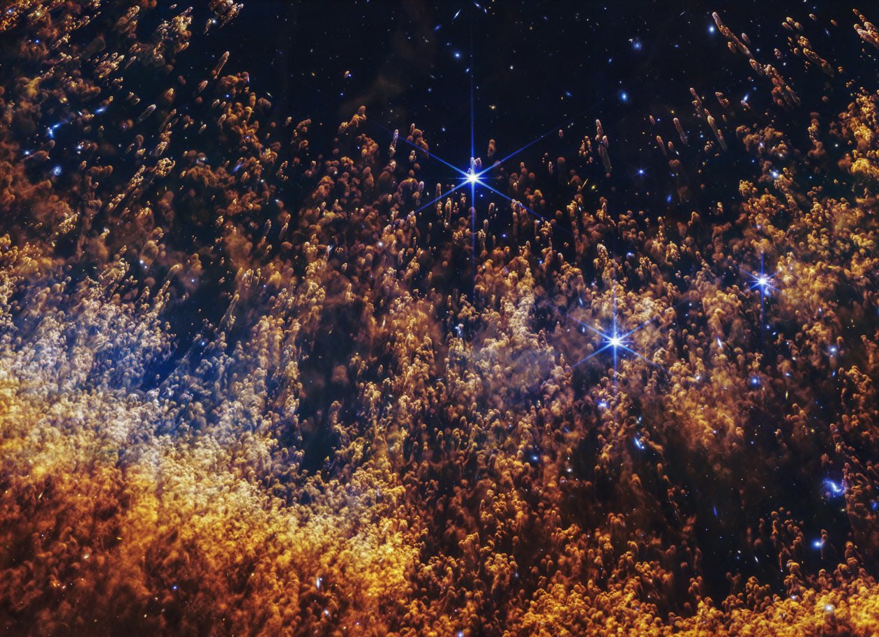 Meganeula Helix (NIRCam) autorstwa James Webb Space Telescope (NASA)