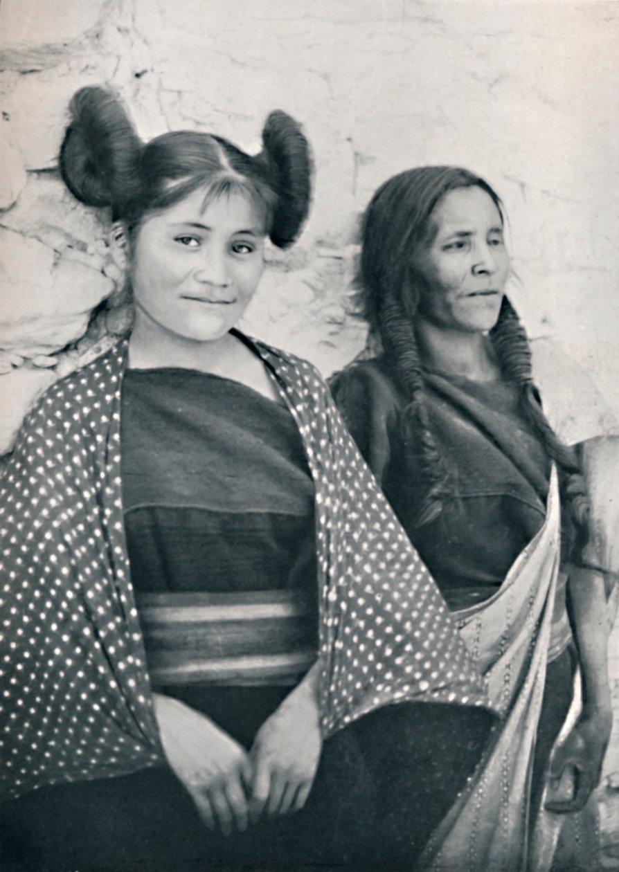 Dziewczyna z Arizony Hopi i jej matka, 1912 autorstwa James and Pierce