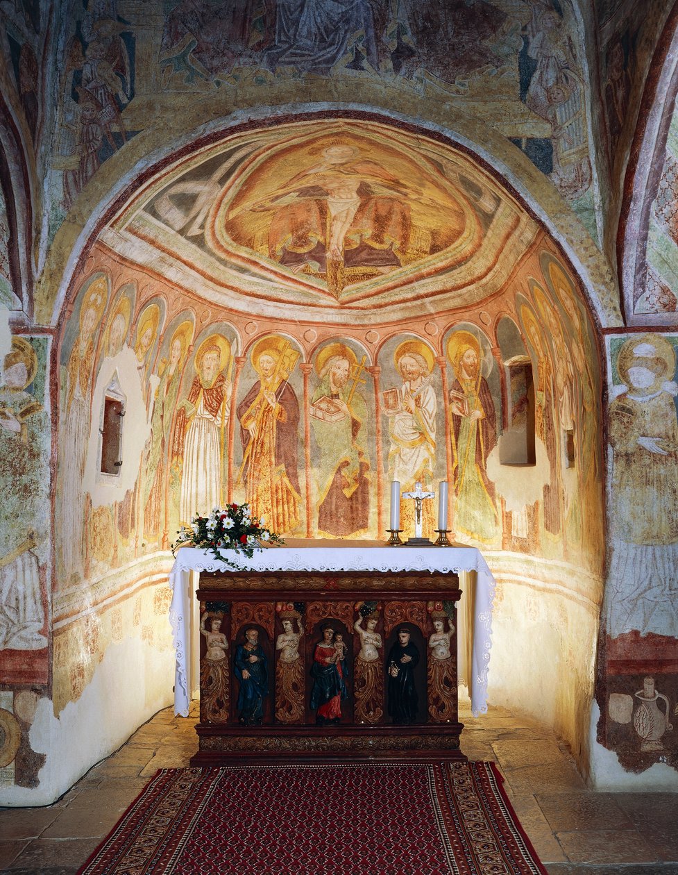 Kościół obronny Hrastovlje, Kościół Trójcy Świętej, apostołowie (1490), fragment fresków Janeza Iz Kastvy, Słowenia autorstwa Janez Kastav
