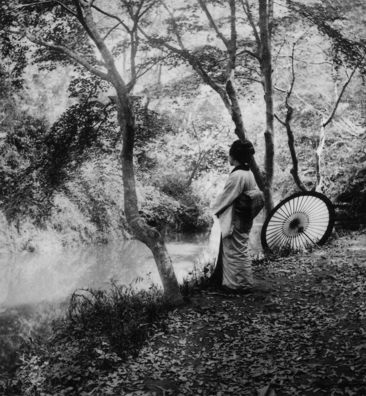 Jesień w Japonii, ok. 1900 (zdjęcie albumu) autorstwa Japanese Photographer
