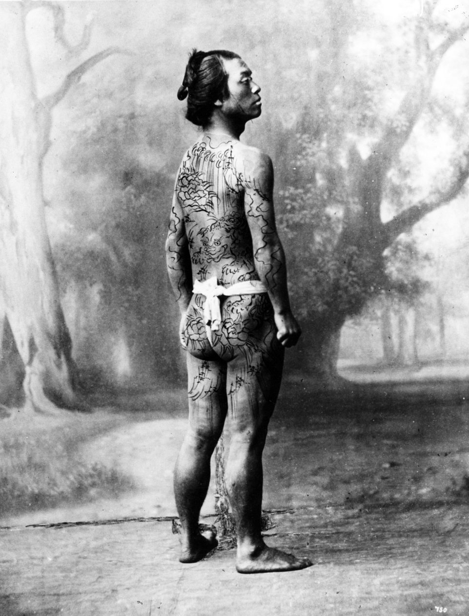 Betto z tatuażem, ok. 1860-80 autorstwa Japanese Photographer