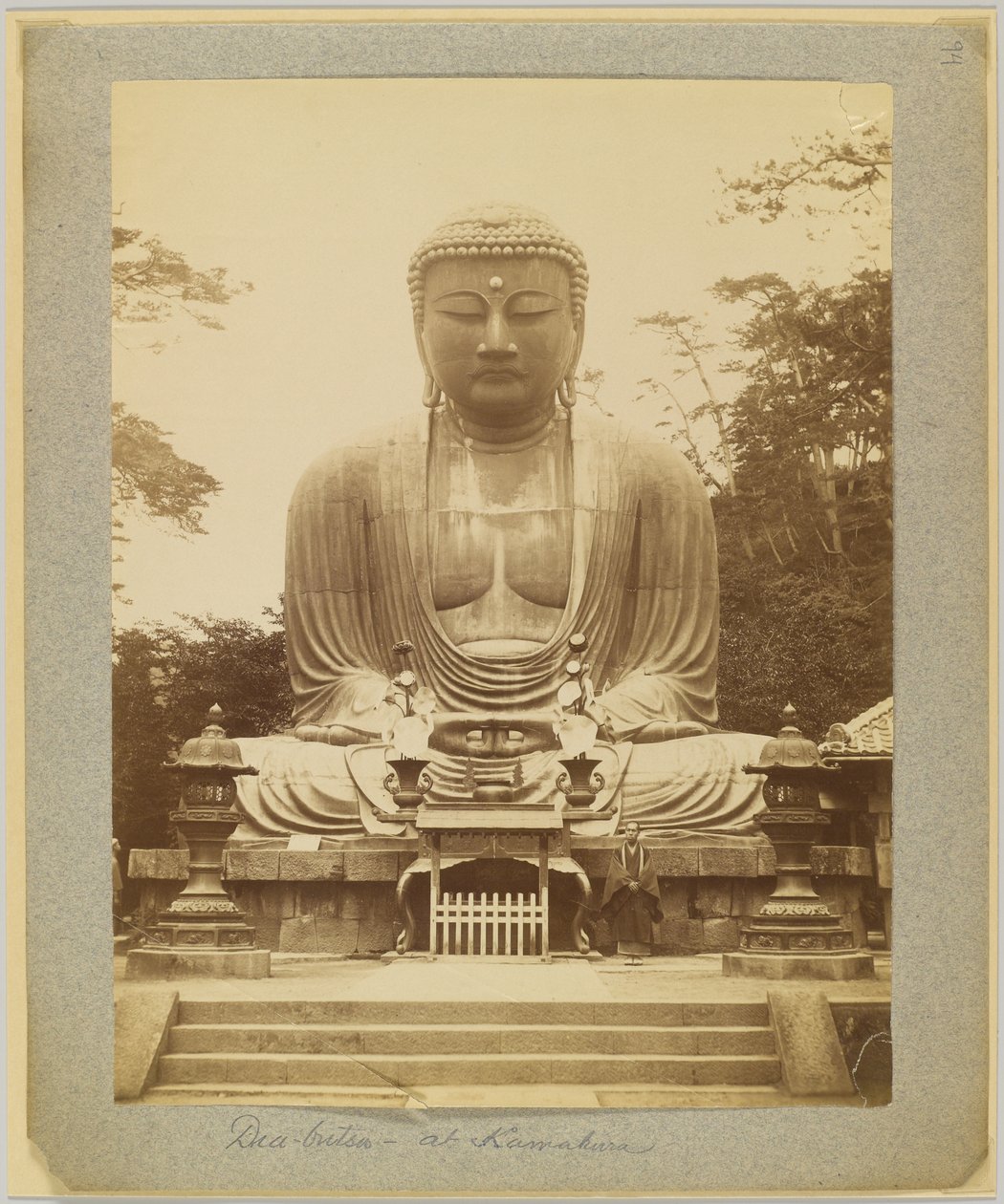 Świetnie w kamakura, Japonia (b / w p hot) autorstwa Japanese Photographer