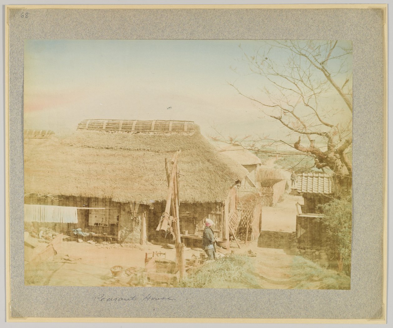 Dom Chłopa, Japonia (zdjęcie ręcznie kolorowane czarno-białe) autorstwa Japanese Photographer
