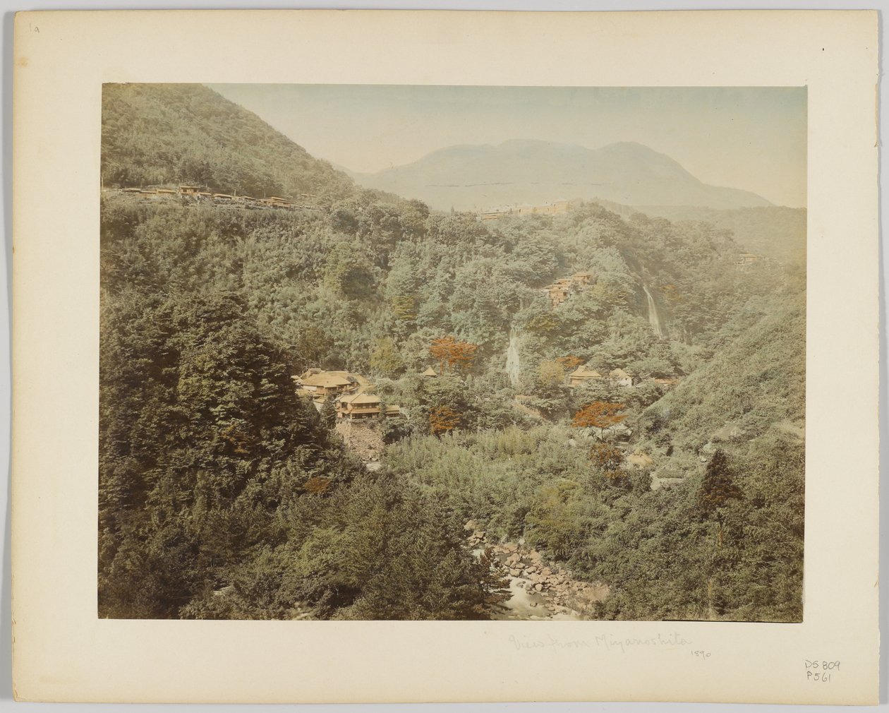 Widok z Miyanoshita, prefektura Kanagawa, Japonia autorstwa Japanese Photographer
