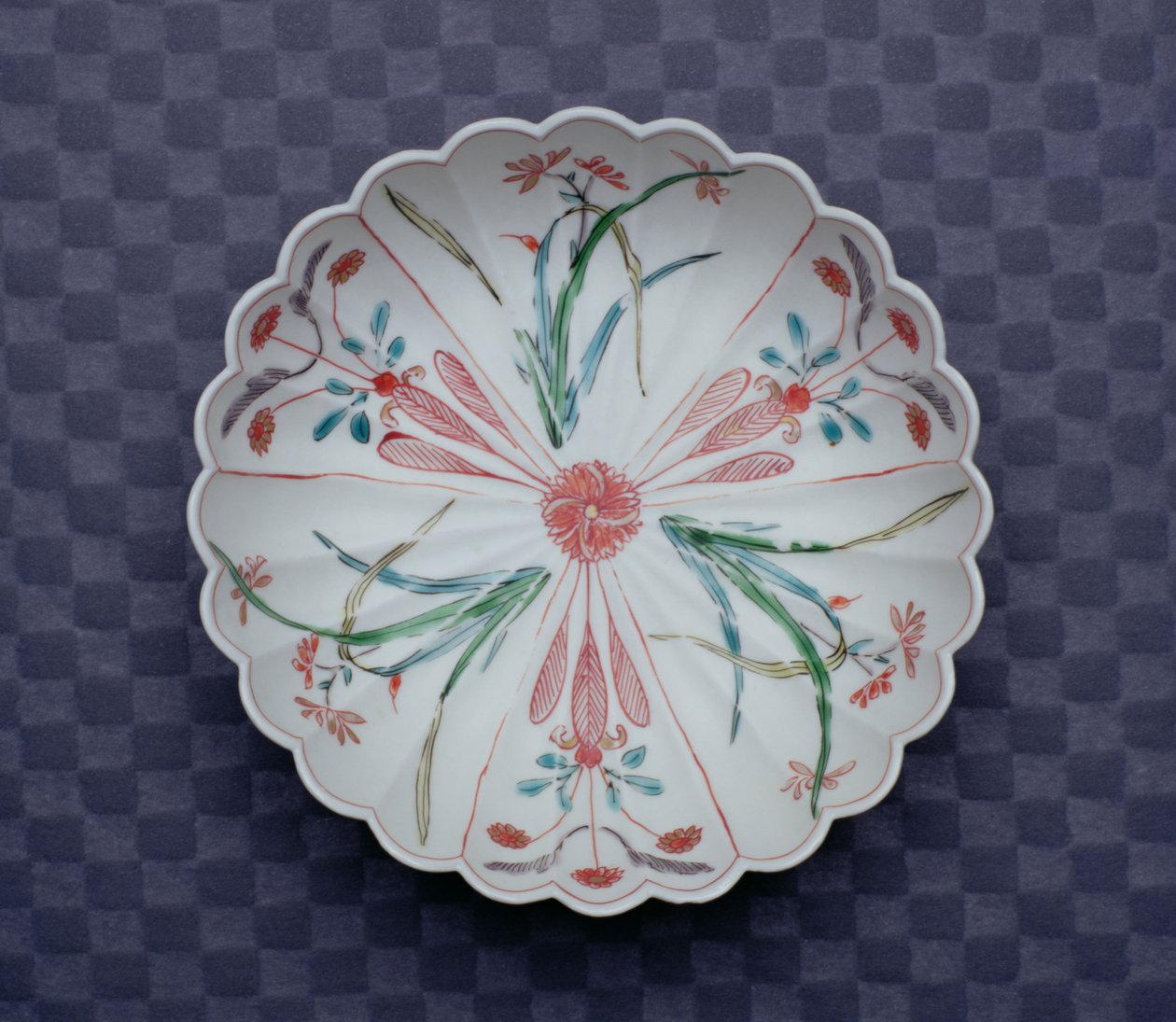 Arita Chryzantema Miska, koniec XVII w. (porcelana emaliowana) autorstwa Japanese School