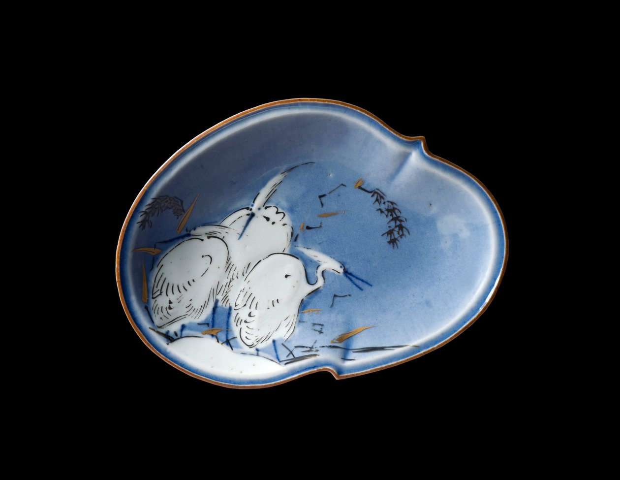 Arita Dish, ok.1730-40 (porcelana z podszkliwną niebieską i złotą i srebrną glazurą) autorstwa Japanese School