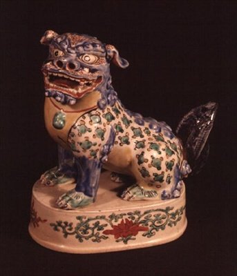 Kakiemon figurka lwa buddyjskiego autorstwa Japanese School
