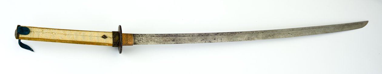 Katana, czyli miecz (stal, miedź, mosiądz, skóra płaszczkowa, drewno i tkanina) autorstwa Japanese School
