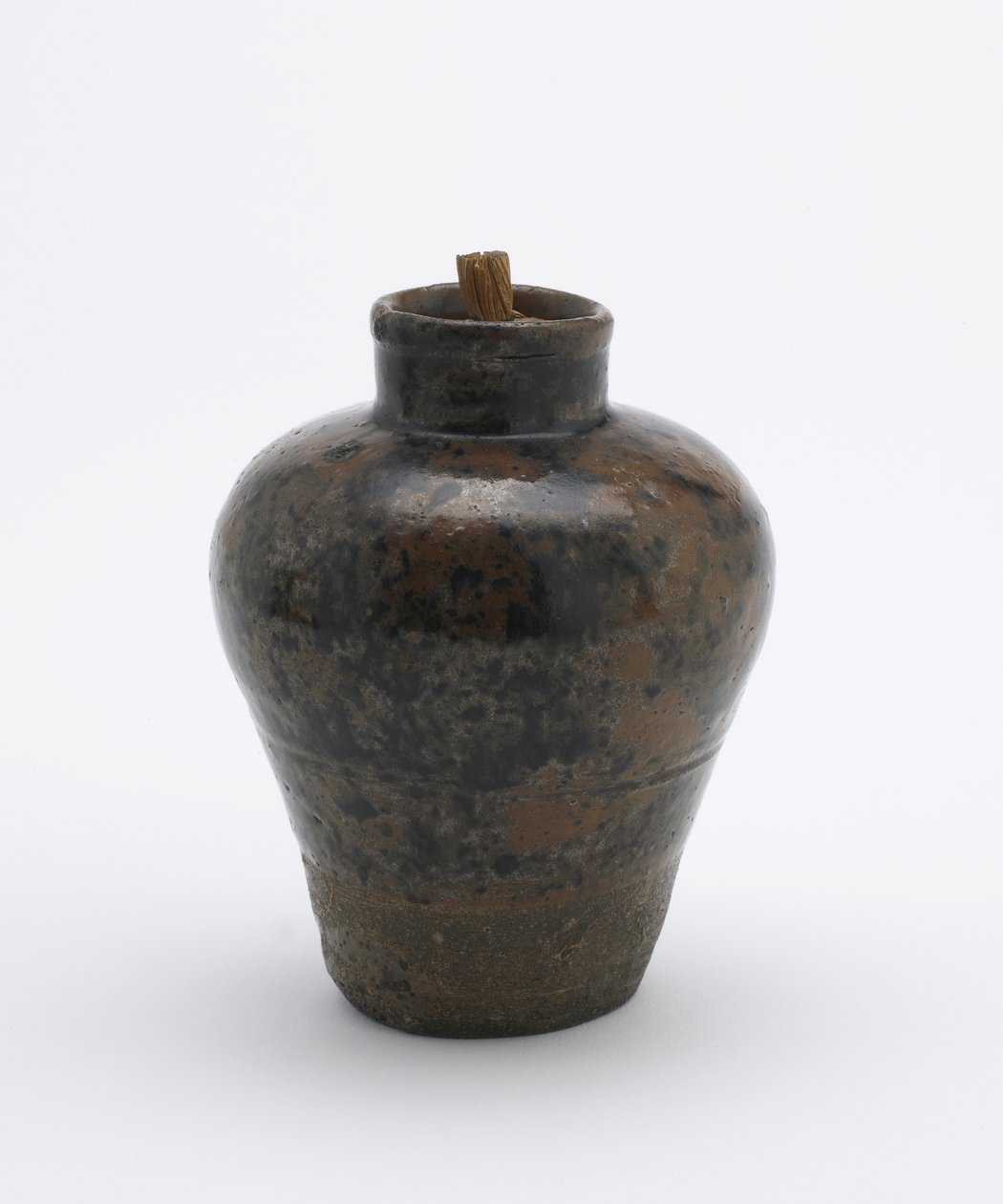 Pojemnik na herbatę w kształcie słoika, używany jako butelka na granulki cukierków, prefektura Aichi, okres Edo (ceramiczny) autorstwa Japanese School
