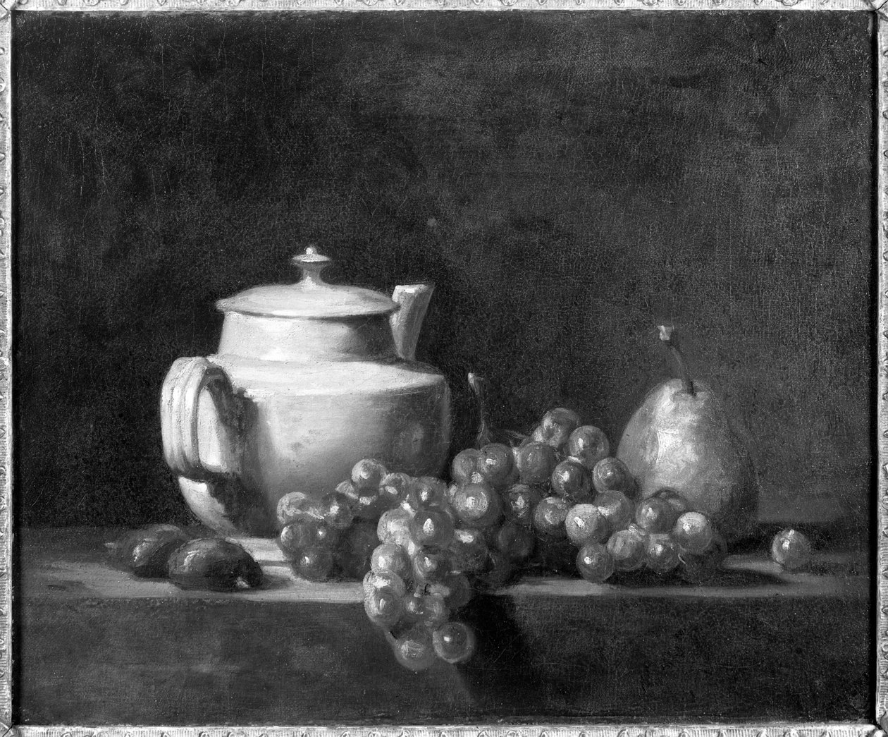 Biały czajniczek z dwoma kasztanami, białymi winogronami i gruszką autorstwa Jean Baptiste Simeon Chardin