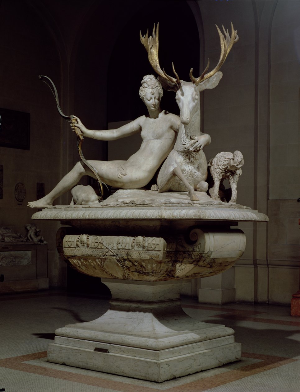 Diana osadzona na jeleniu (marmur i brąz) (szczegóły patrz 27649) autorstwa Jean Goujon