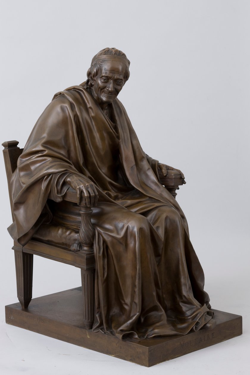 Siedzący Wolter (François-Marie Arouet 1694-1778) autorstwa Jean-Antoine Houdon