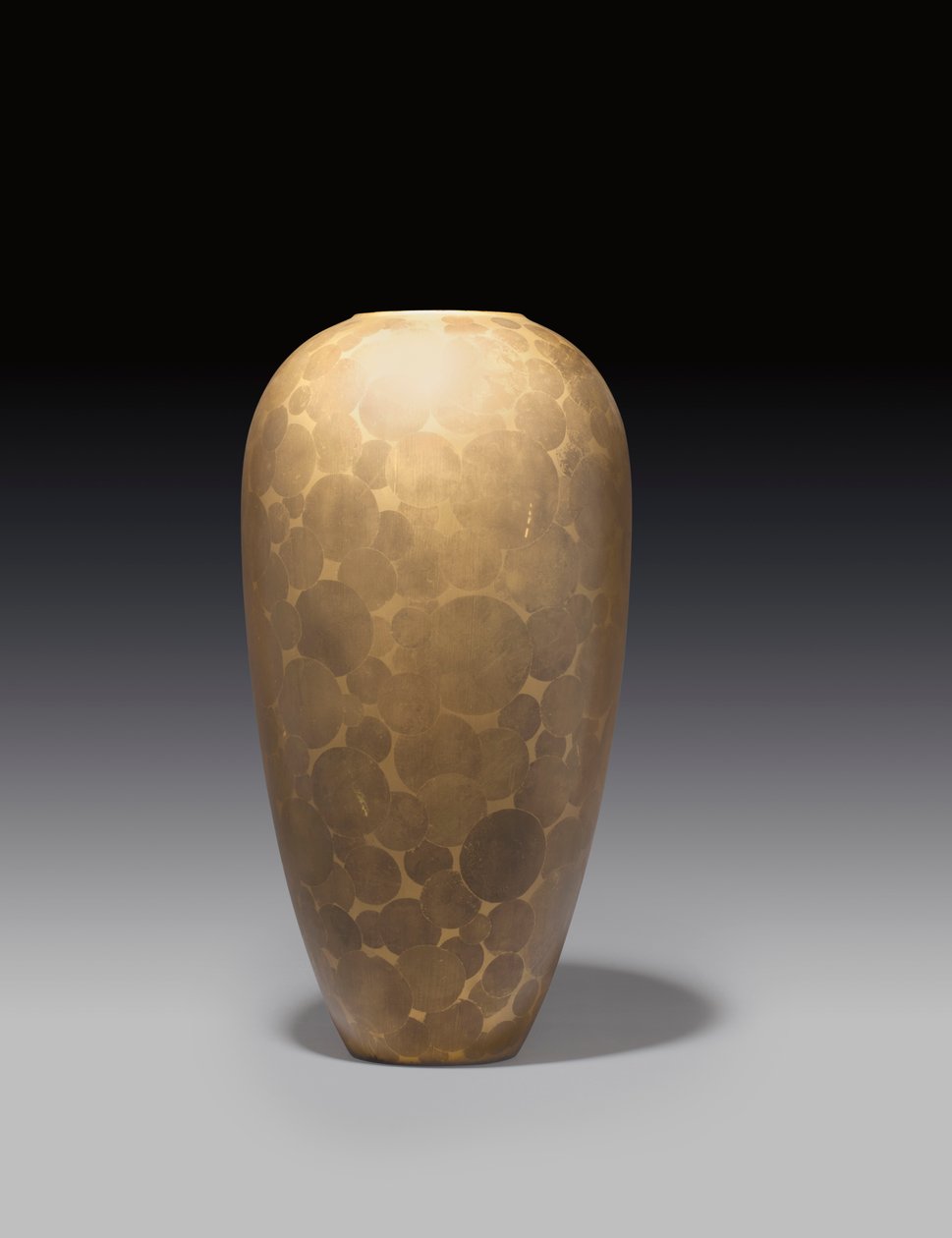 Wazon, ok.1925 (lakierowany metal) autorstwa Jean Dunand
