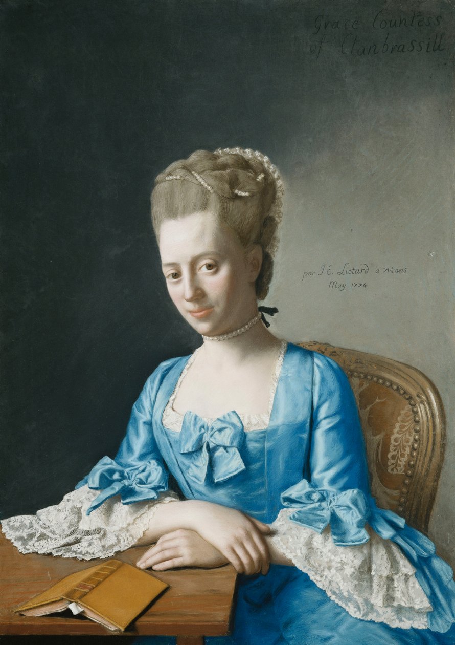 Portret łaski, hrabina Clanbrassil, z domu Foley, połowa długości, w niebieskiej sukience, siedząca przy stole, ze skrzyżowanymi rękami, 1774 autorstwa Jean Étienne Liotard