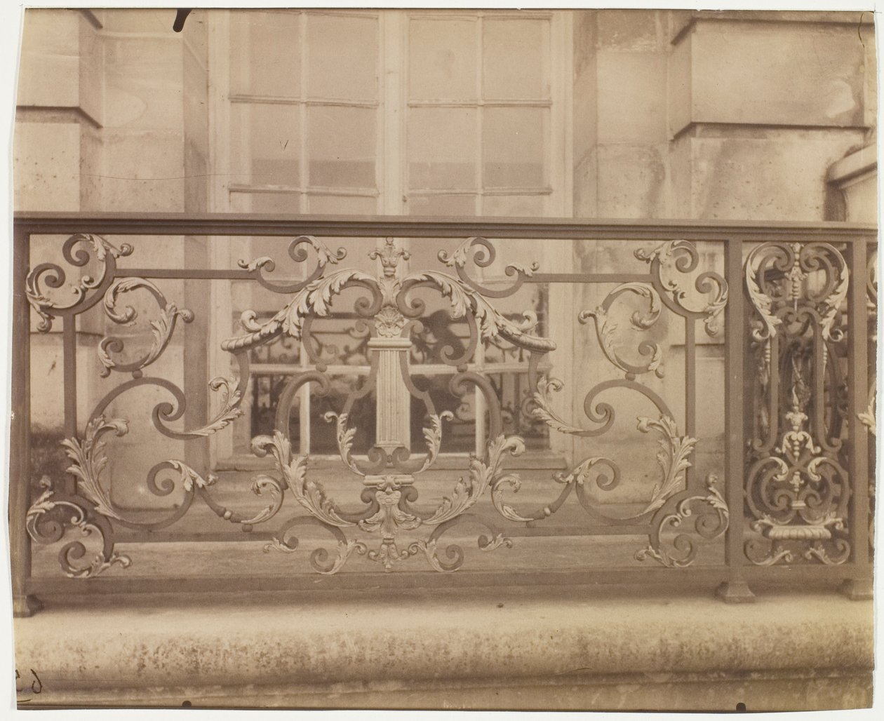 Wersal, Grille du Chateau autorstwa Jean Eugène Auguste Atget