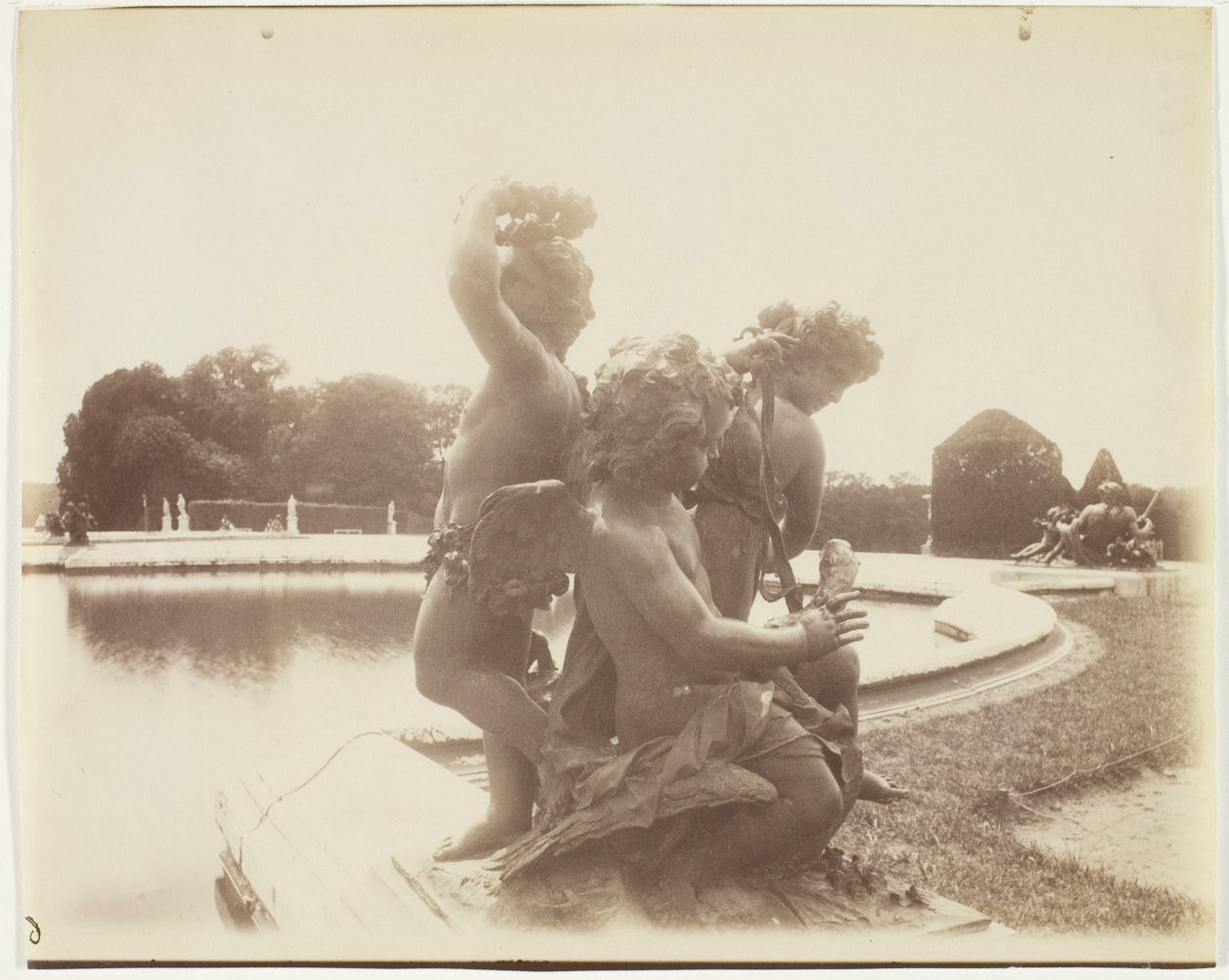 Wersal, ogród wodny autorstwa Jean Eugène Auguste Atget