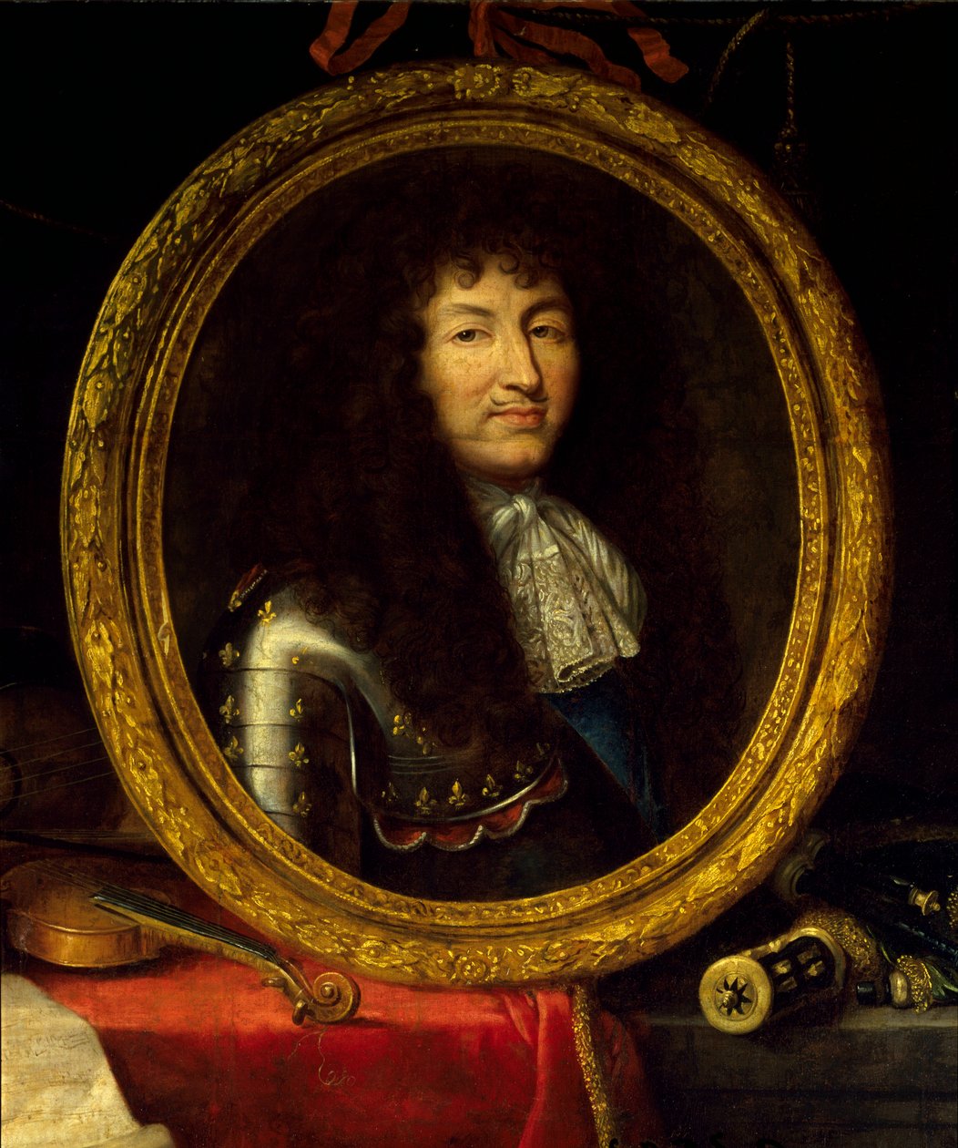 Portret króla Francji Ludwika XIV (1638-1715), protektora sztuki i nauki Portret króla otaczają instrumenty muzyczne (viola de gamba, gitara skrzypcowa) oraz instrumenty naukowe (kwadrat, glob niebieski, kompas). Szczegół. Malowanie przez autorstwa Jean Garnier