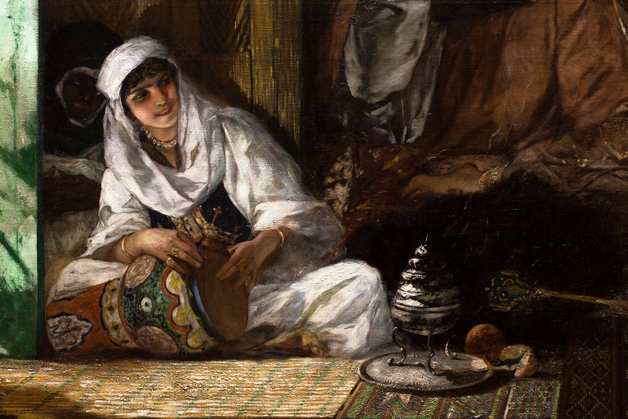 Wnętrze haremu w Maroku, detal: kobieta grająca na derbouce autorstwa Jean Joseph Benjamin Constant