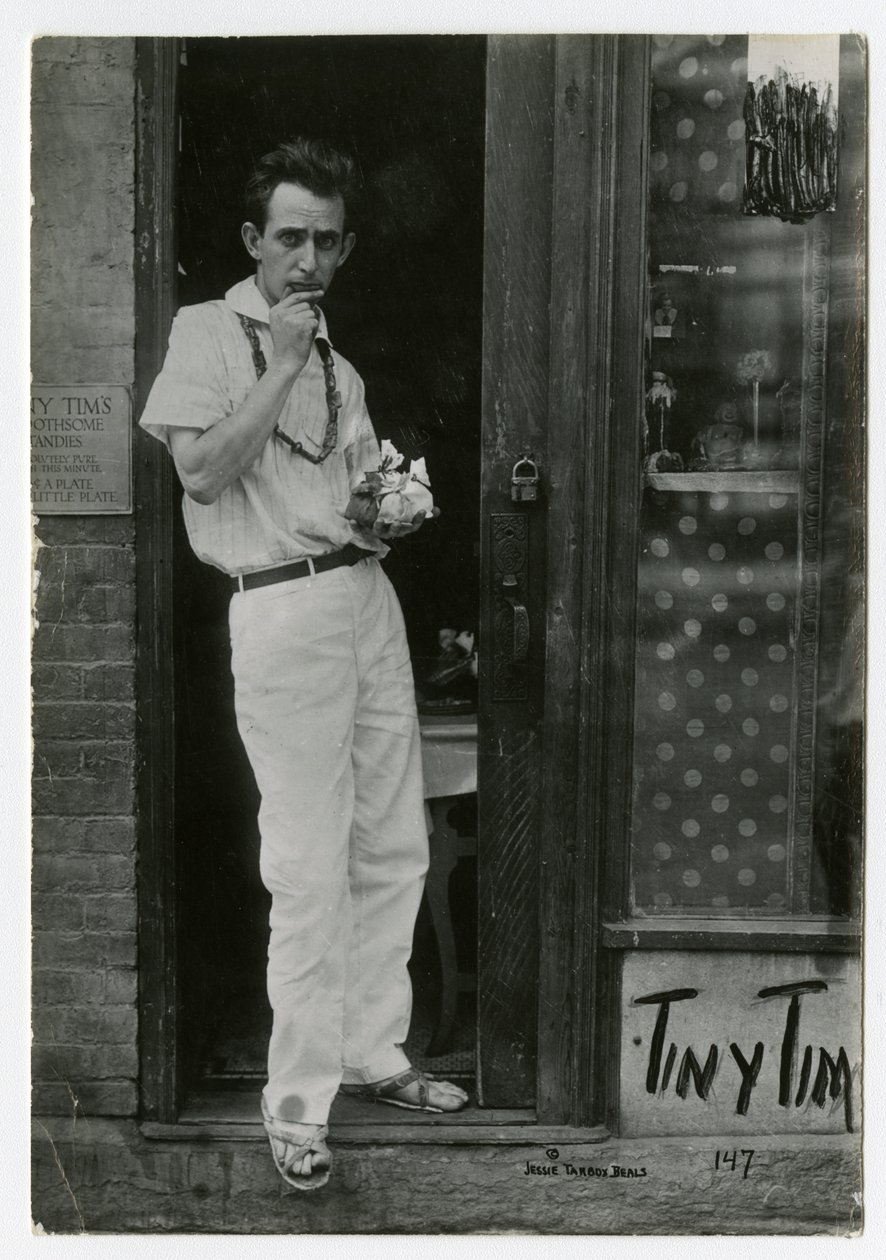 Tiny Tim, Greenwich Village, Nowy Jork, USA, ok. 1915-22 (zdjęcie żelatynowo-srebrowe) autorstwa Jessie Tarbox Beals