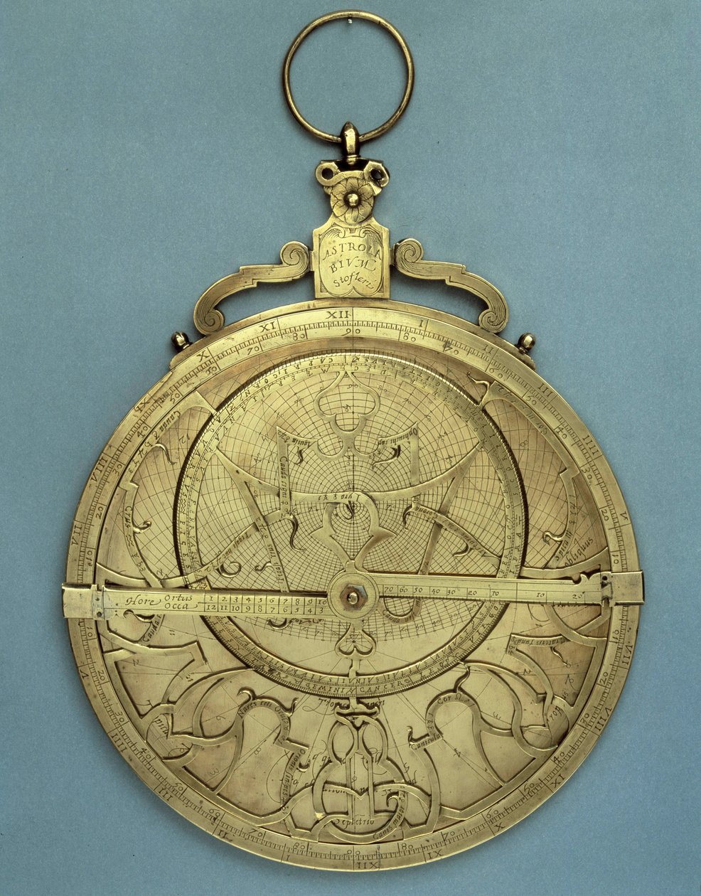 Instrument astronomiczny: astrolabium Johannesa Stoefflera (Stofflera) (1452-1531), wykonane w XVI wieku. Paryż, kolekcja Brieux autorstwa Johannes Stoeffler