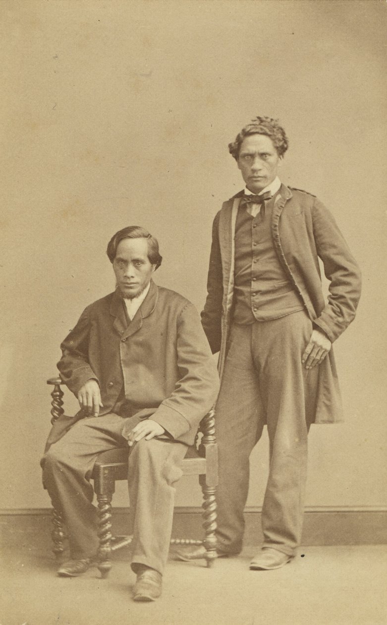 Raihana Tukarawa i Paratene te Manu, ok. 1863 (odbitka albuminowa) autorstwa John Beattie