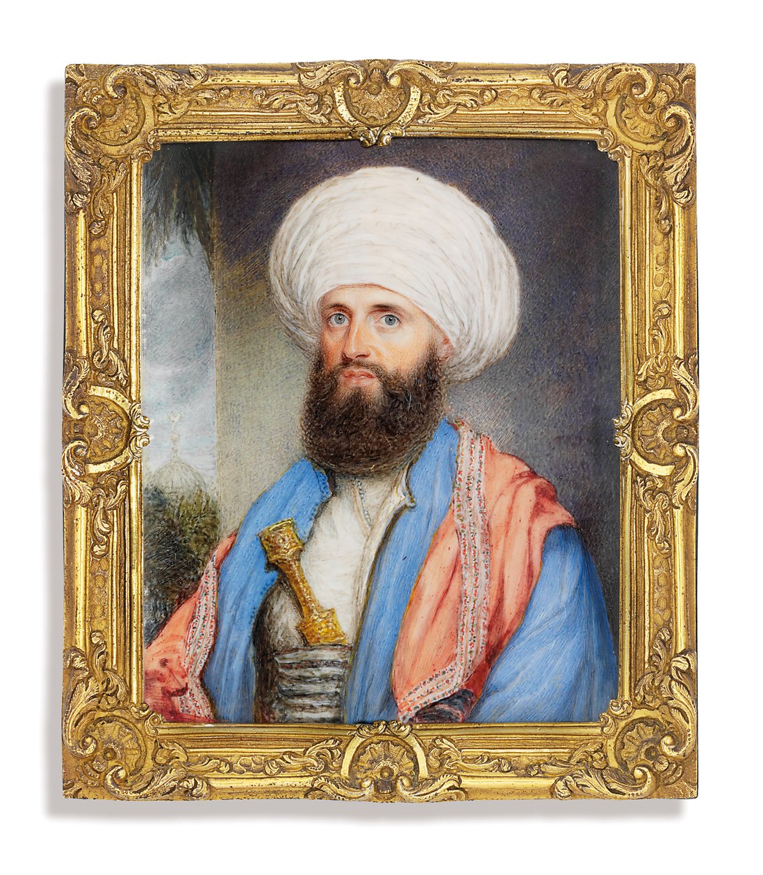 James Silk Buckingham (1786-1855), w białej koszuli z jasnoniebieskim płaszczem, różowym haftowanym szalem na ramionach i białym turbanie ze sztyletem przymocowanym do pasa, pejzażowe tło z meczetem autorstwa John Jukes