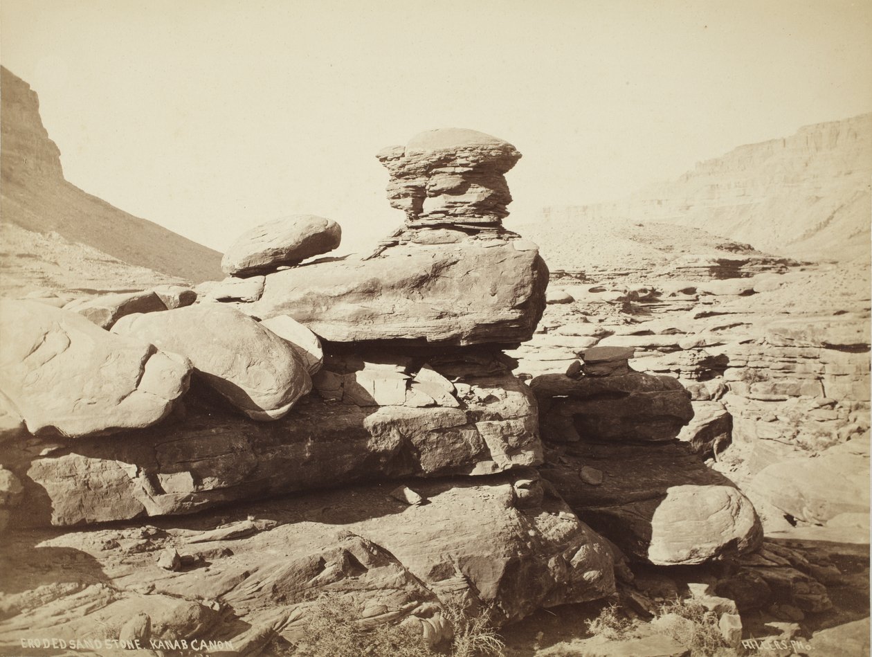 Erodowany piaskowiec, Kanab Canyon (Utah) autorstwa John K. Hillers