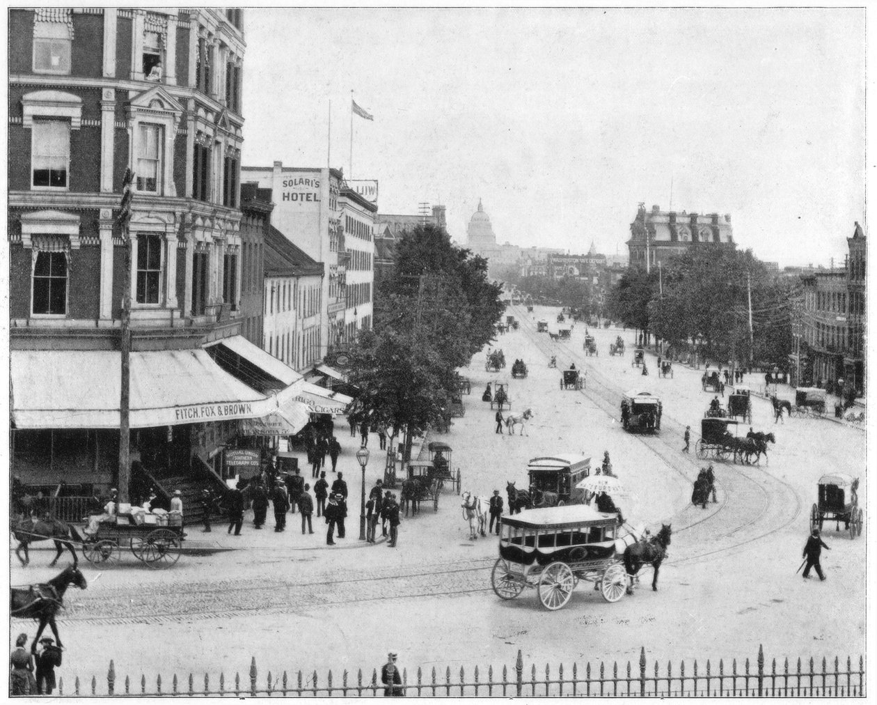Pennsylvania Avenue, Waszyngton DC, koniec XIX wieku. autorstwa John L. Stoddard