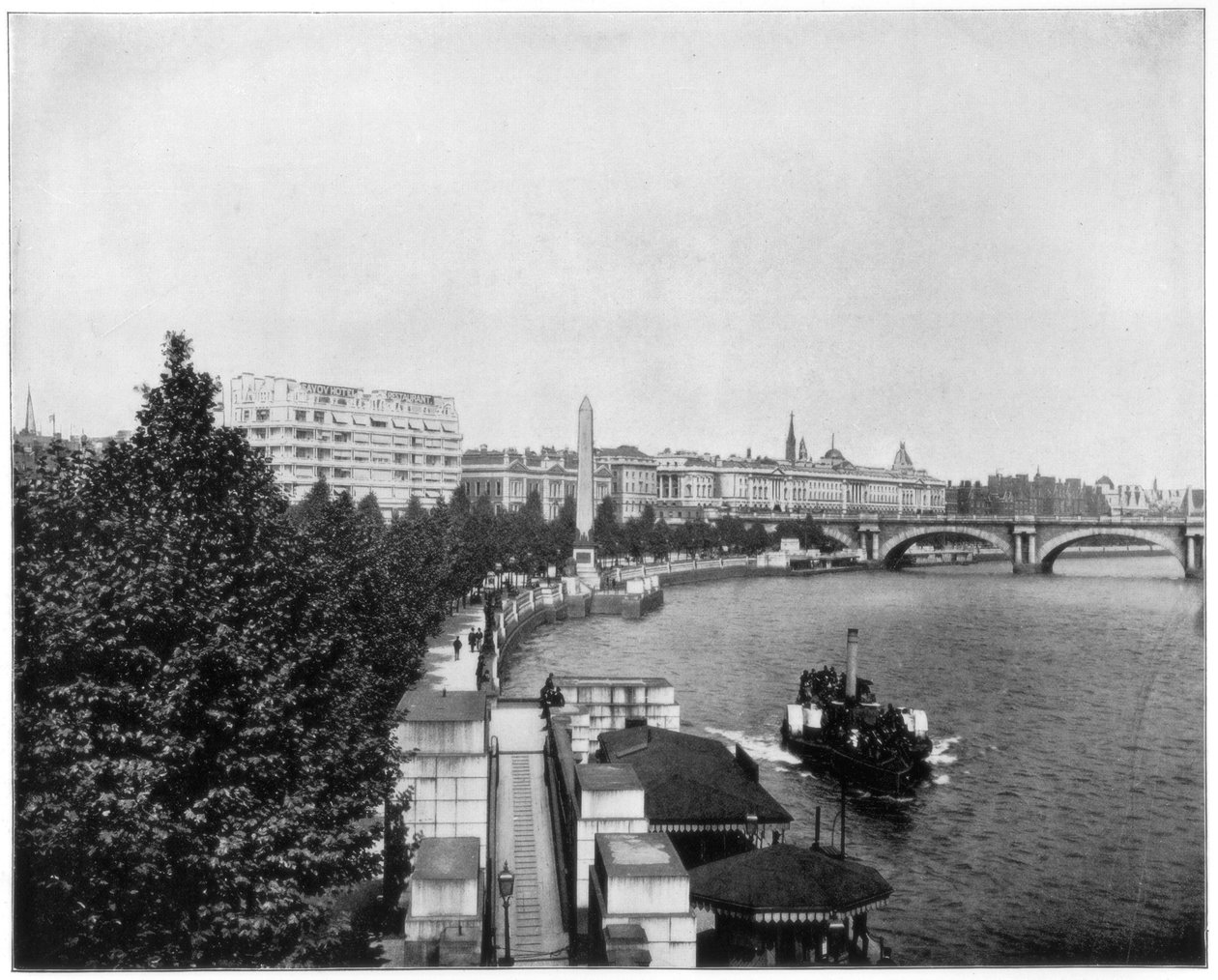 Nabrzeże Tamizy i Igła Kleopatry, Londyn, koniec XIX wieku. autorstwa John L. Stoddard