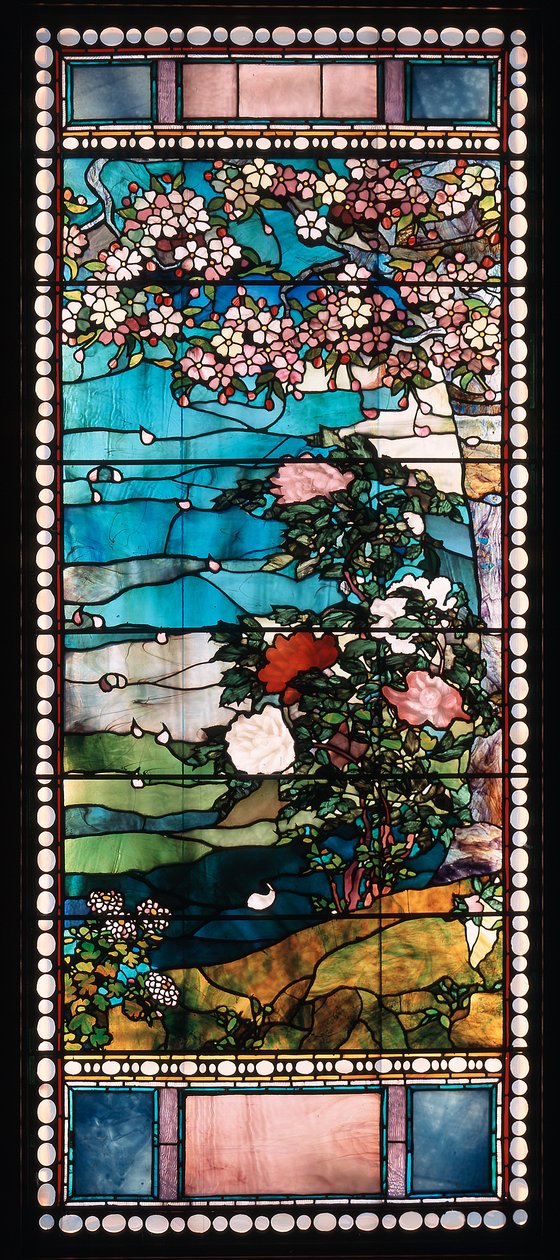 Kwitnąca wiśnia i piwonia, okno z Frederick Lothrop Ames House, Boston, Massachusetts autorstwa John La Farge