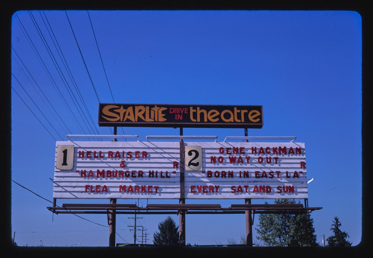 Starlite Drive-In, Medford, Oregon, USA autorstwa John Margolies