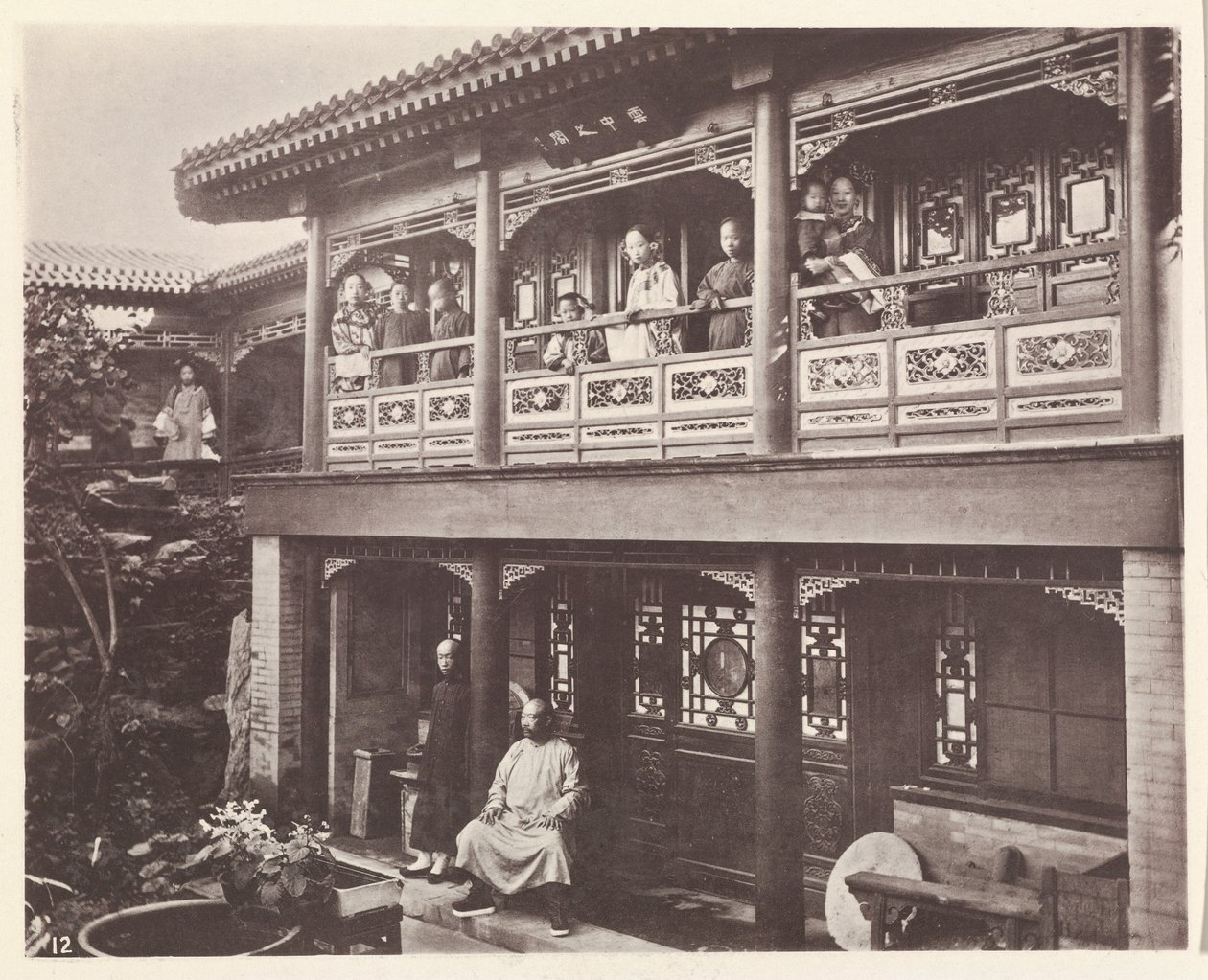 Dom mandaryna, Pekin autorstwa John Thomson