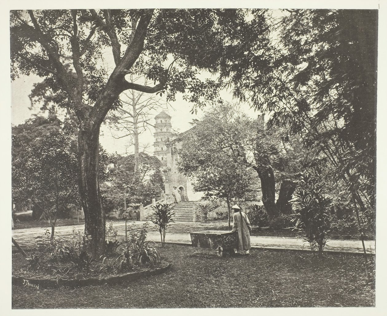 Brytyjski konsularny Yamun, Canton, ok. 1930 r. 1868. autorstwa John Thomson