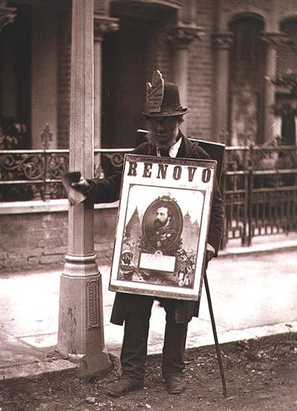 The London Boardman, z „Street Life in London” autorstwa John Thomson