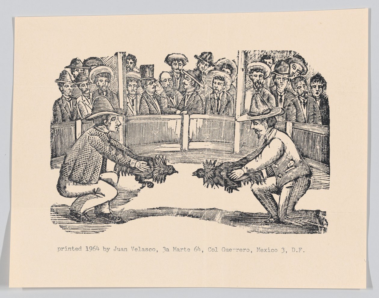 Dwóch mężczyzn na arenie trzymających koguty w przygotowaniu do walki, spe..., ok. 1890-1910 przedruk 1964. autorstwa José Guadalupe Posada