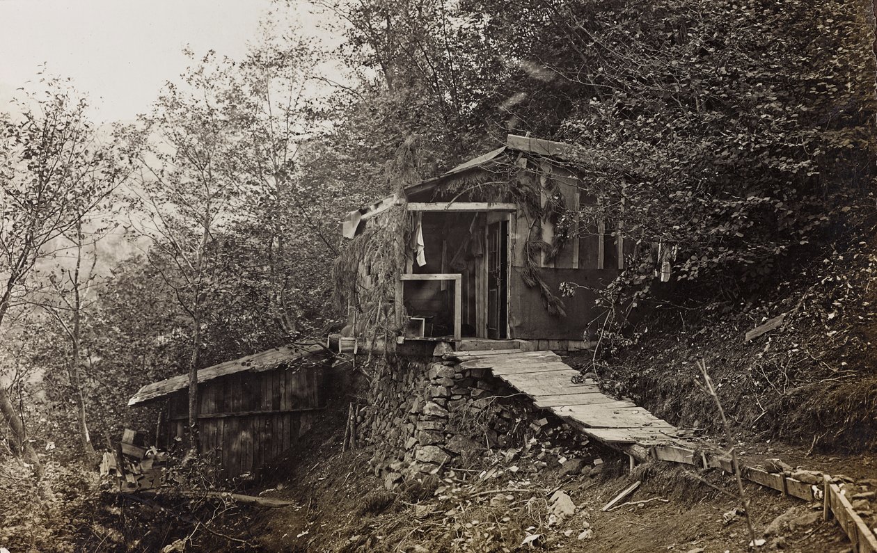 Album "Moja wojna światowa - wspomnienia Frontu Południowo-Zachodniego w Karyntii, Włochy, Trentino-Alto Adige) 31.03.1915-12.11.1918 - Josef Zohles Wiedeń": koszar wojskowy (fot. czarno-białe) autorstwa Josef Zohles