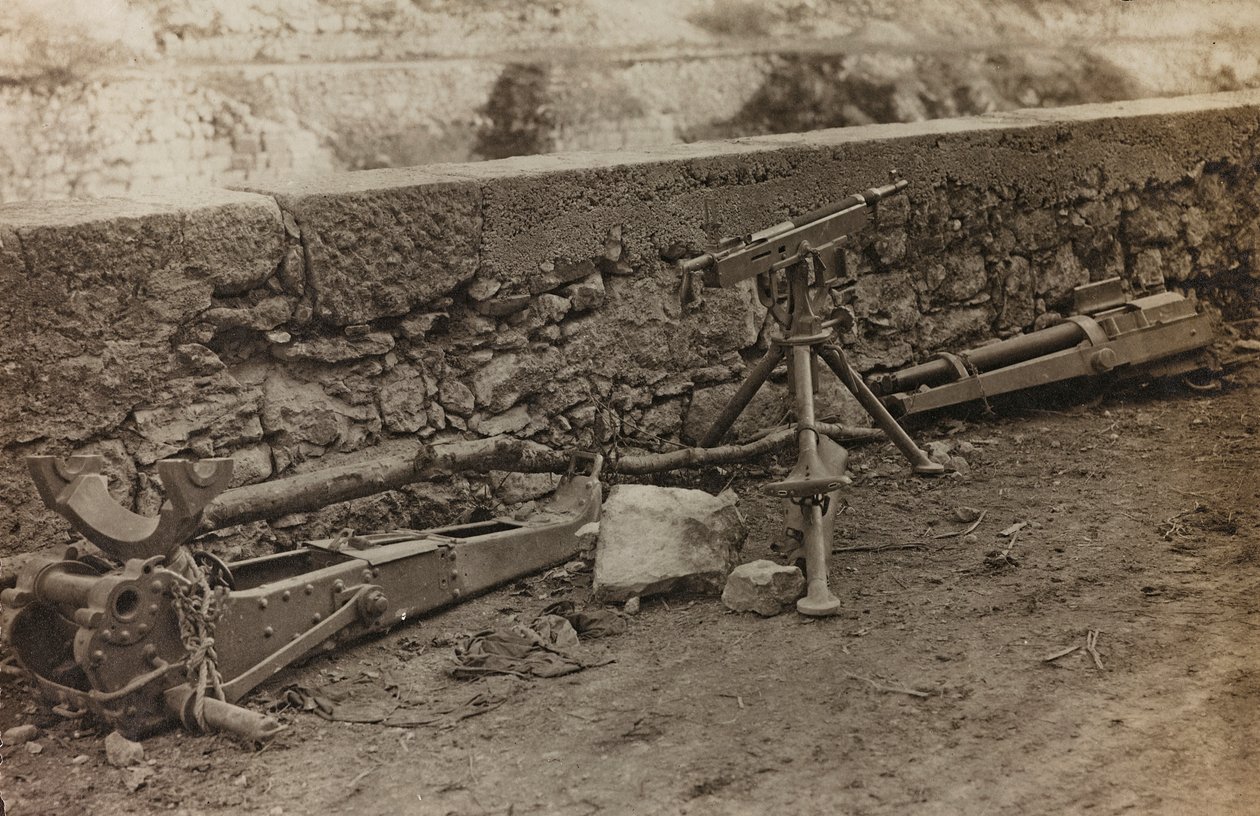 Album "Moja wojna światowa - wspomnienia Frontu Południowo-Zachodniego w Karyntii, Włochy, Trentino-Alto Adige) 31.03.1915-12.11.1918 - Josef Zohles Vienna": Porzucenie włoskiej broni ( autorstwa Josef Zohles