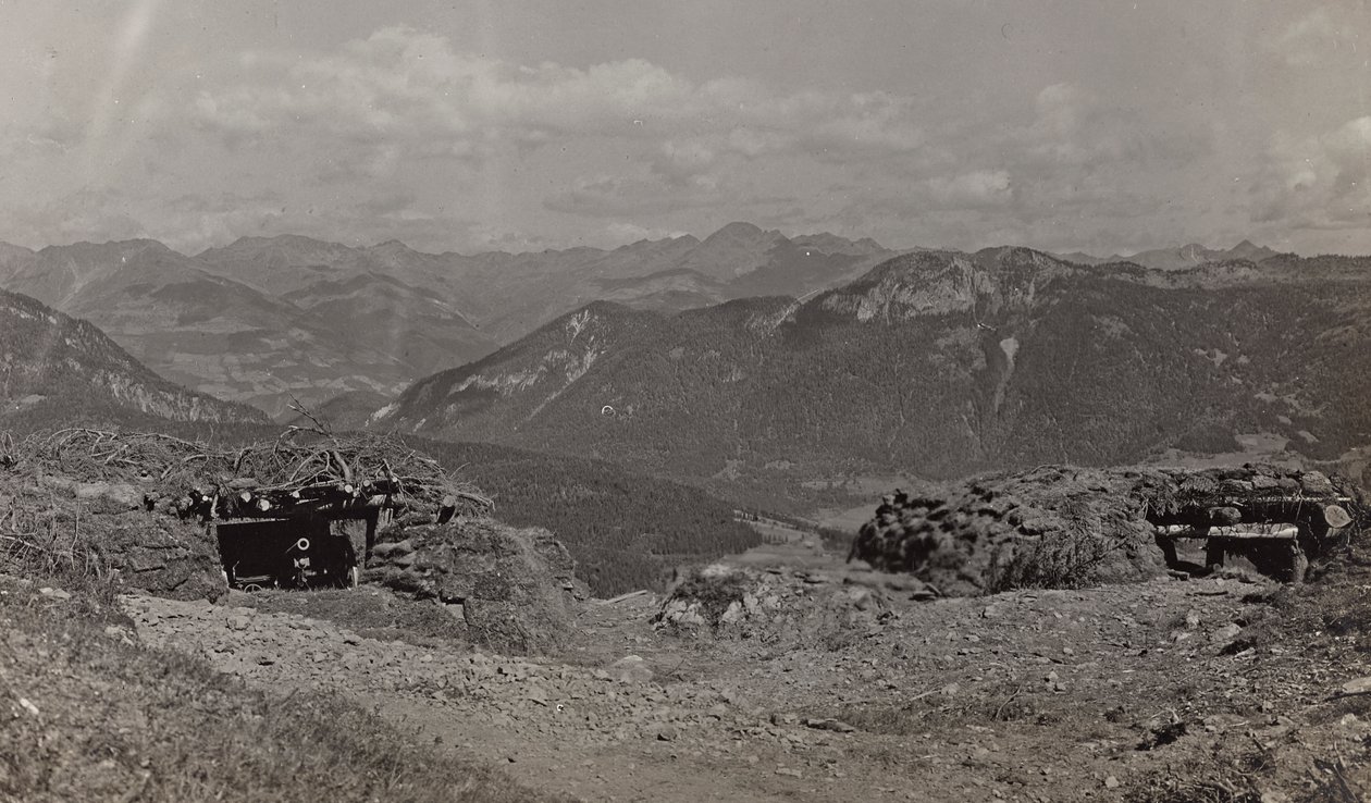 Album "Moja wojna światowa - wspomnienia Frontu Południowo-Zachodniego w Karyntii, Włochy, Trentino-Alto Adige) 31.03.1915-12.11.1918 - Josef Zohles Wiedeń": schrony dla broni w Al. autorstwa Josef Zohles