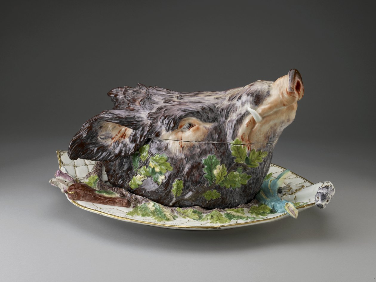 Waza z głową dzika, Chelsea Porcelain Factory, ok. 1758 r. porcelana autorstwa Joseph Willems
