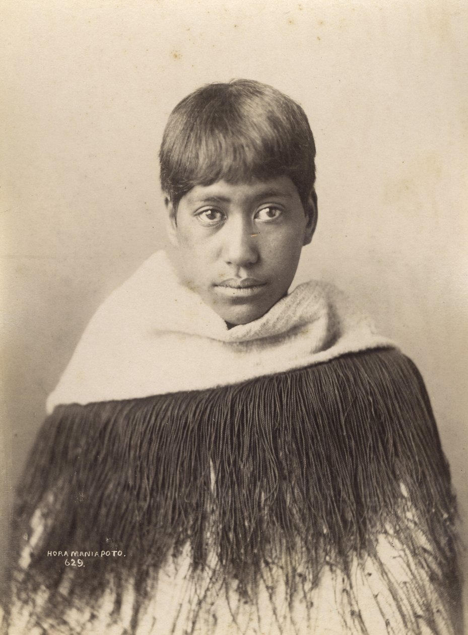 Hora Maniapoto, ok. 1890 (odbitka albuminowa) autorstwa Josiah Martin