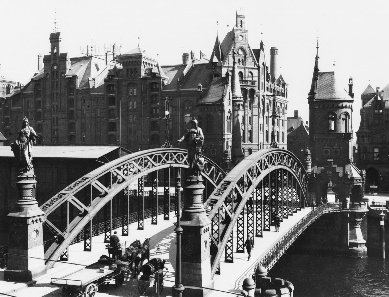Most w Speicherstadt (miasto magazynowe) Hamburg, ok.1910 autorstwa Jousset