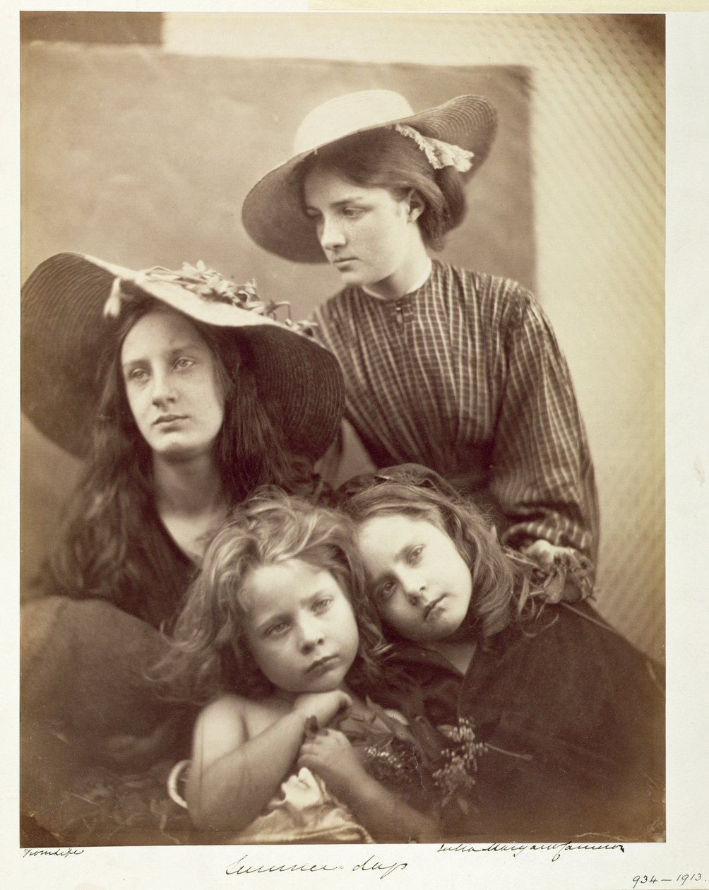 Summer Days, ok. 1866 (odbitka albumowa z negatywu kolodionowego na szkle) autorstwa Julia Margaret Cameron