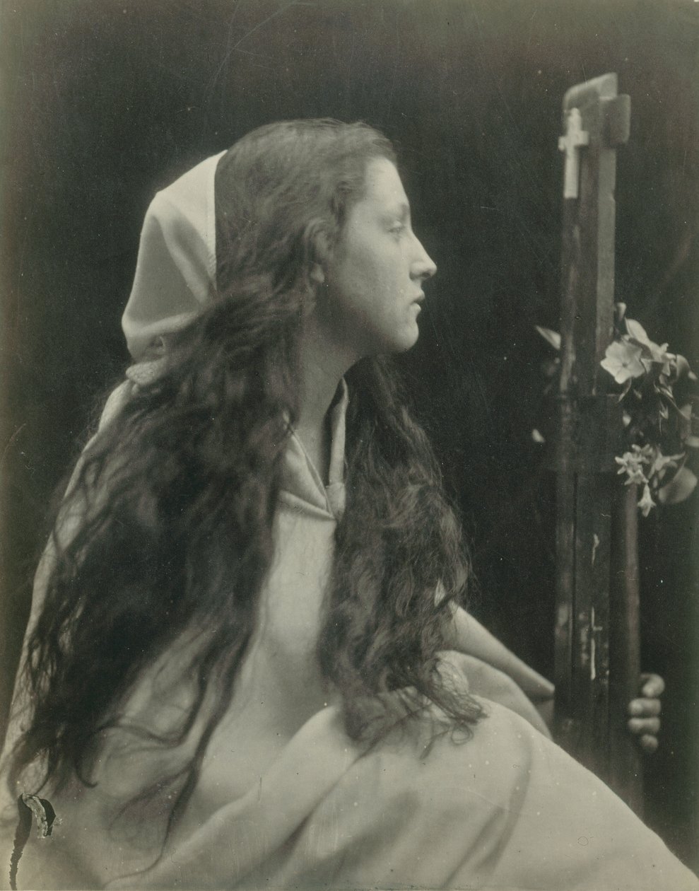 („Dama z krucyfiksem”) Mary Ann Hillier autorstwa Julia Margaret Cameron