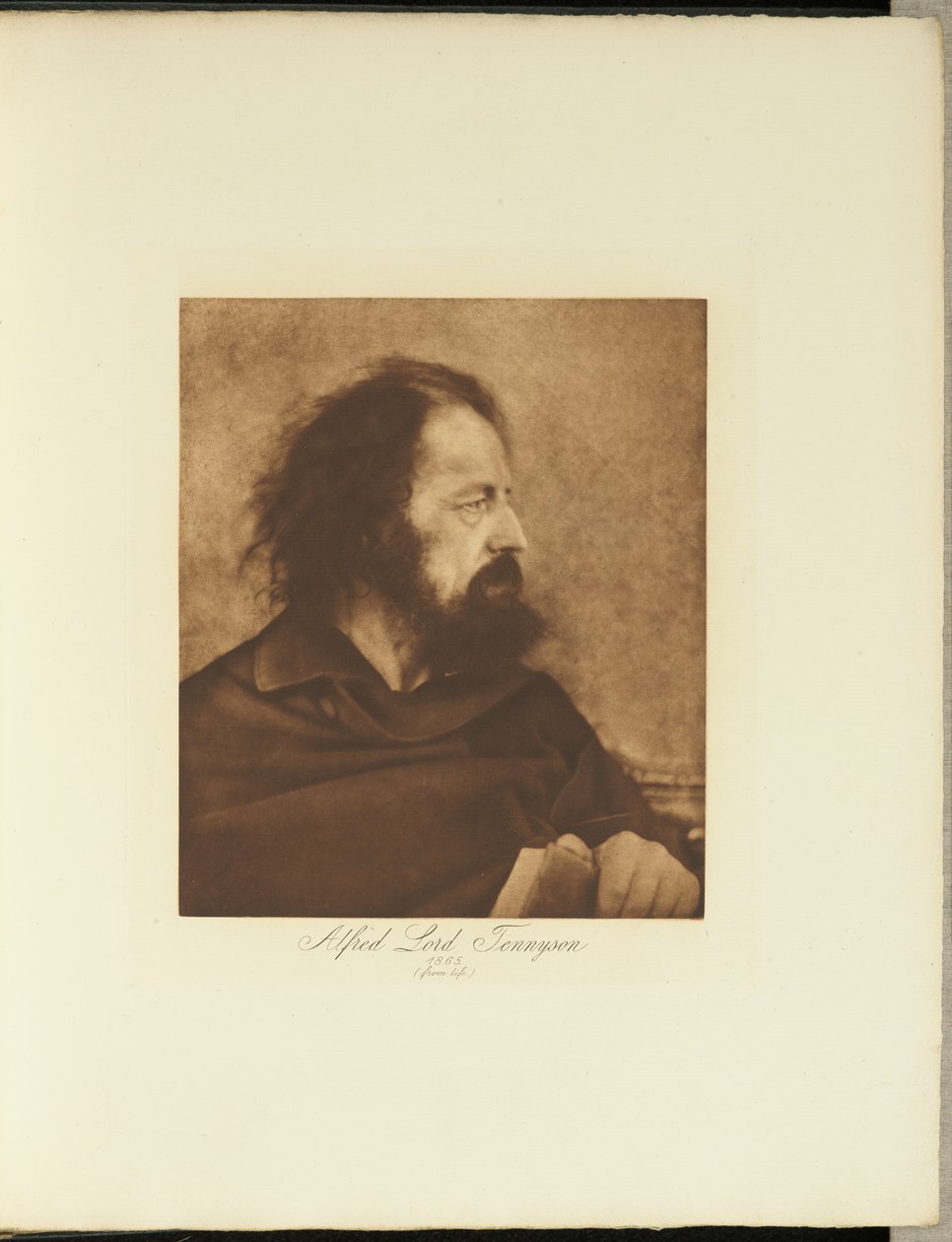 Alfred, lord Tennyson, 1865 (Brudny mnich) autorstwa Julia Margaret Cameron