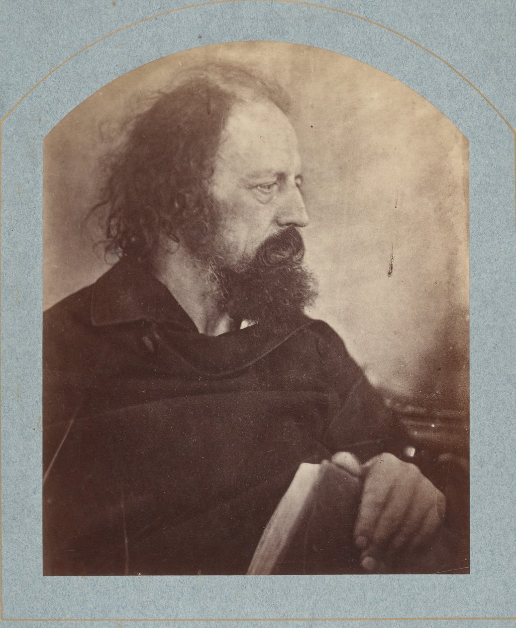 Alfred, Lord Tennyson, 1865. autorstwa Julia Margaret Cameron