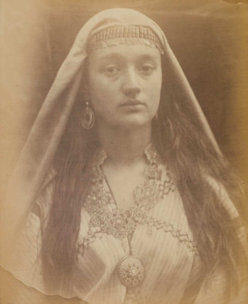 Balaustion, październik 1871 autorstwa Julia Margaret Cameron